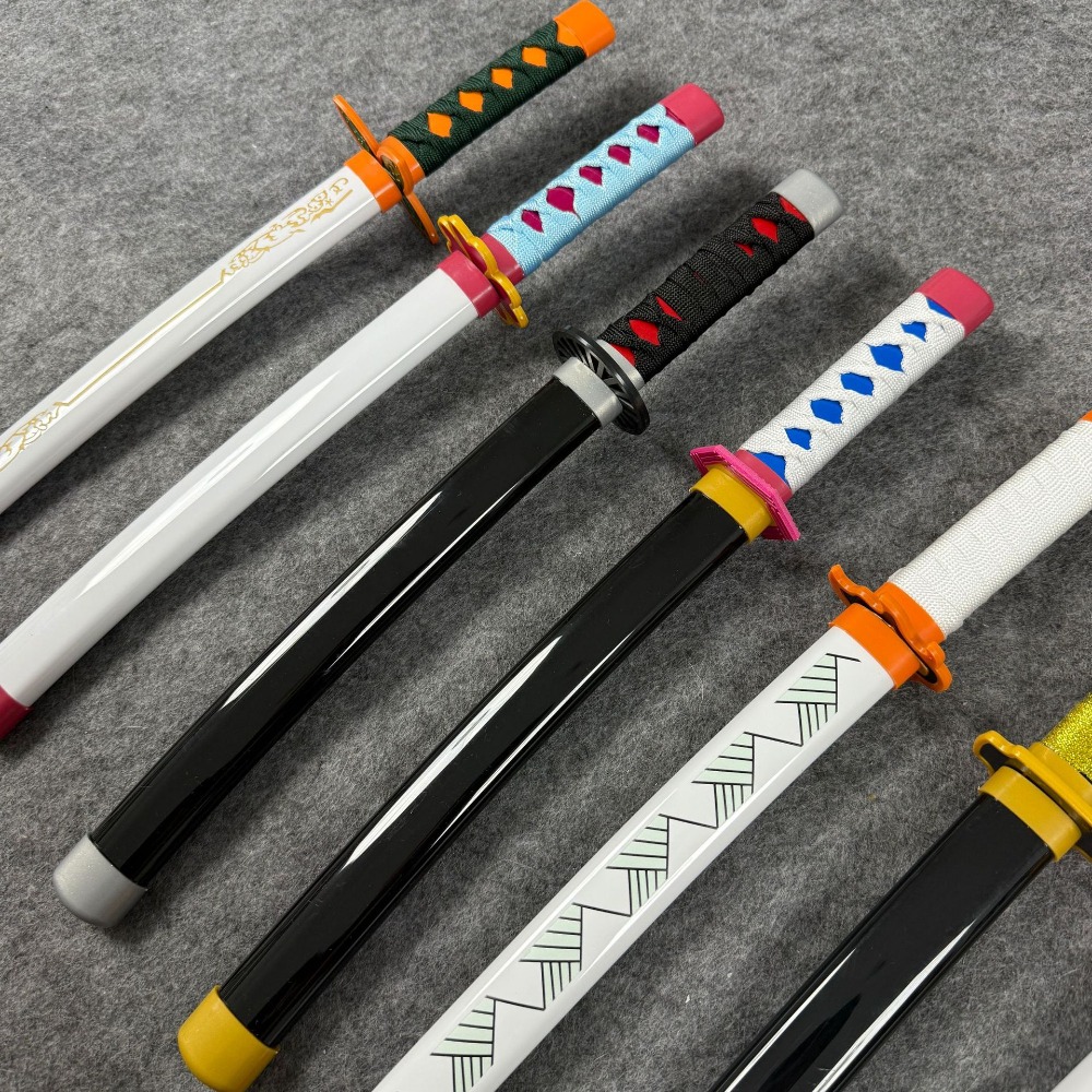 16-calowy miecz Tomioka Giyuu  – Cosplay Prop Katana recenzja i cena